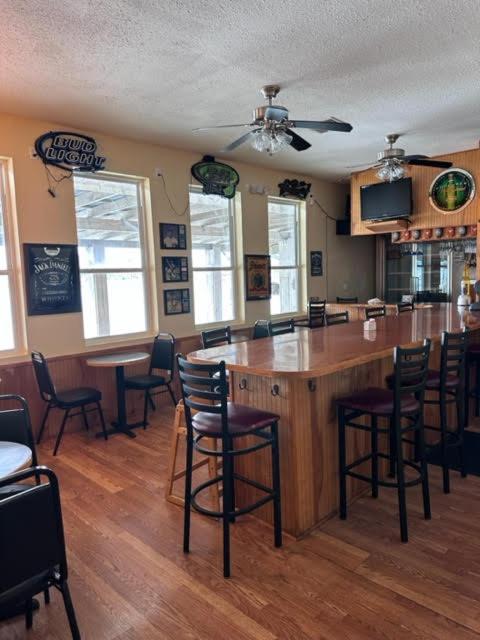 White Sands Inn, Marina, Bar & Grill Port Isabel Exteriör bild
